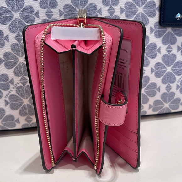 Kate Spade Madison Medium Compact Bifold Wallet
Blossom Pink
NWT - Picture 8 of 16